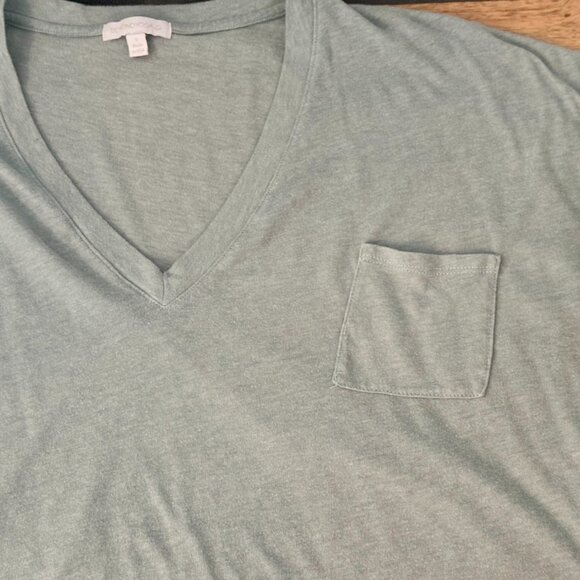 Beyond Yoga Deep V Pocket Tee — Teal Light Blue Small - Picture 9 of 11